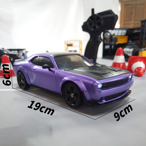 Nuevo Coche Dodge Hellcat Rc A La Deriva De Alta Velocidad D