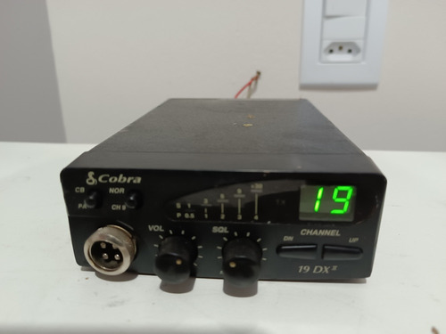 Rádio Amador Cobra 19dx Ii Ligando Veja Vídeo (Usado)