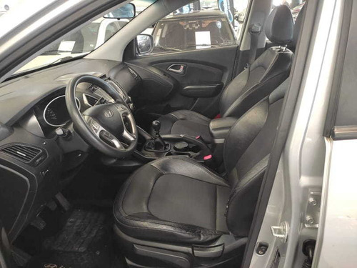Imagem 9 de 13 de Hyundai Ix35 2013