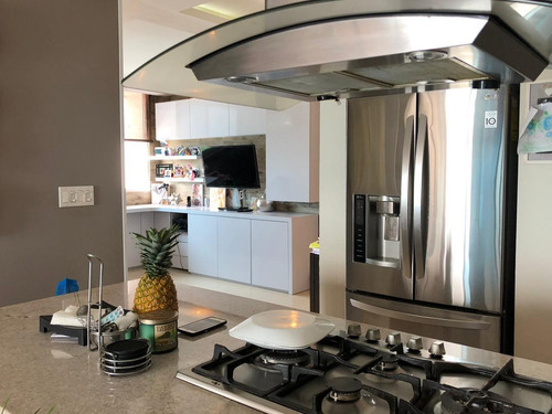 Imagen 3 de 14 de Venta De Apartamento En Ph Icon Tower, Coco Del Mar 21-8084