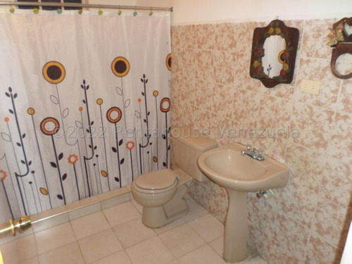 Imagen 10 de 30 de Casas En Venta El Manzano Barquisimeto 22-23834 /m