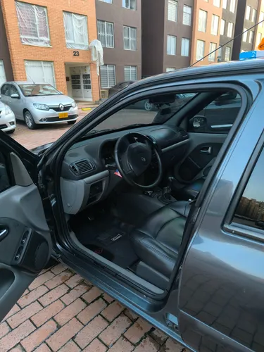 Renault Clio II 1.6 F.Ii Dynamique