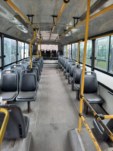 Imagen 5 de 8 de Colectivo Urbano Mercedes Benz Automático 2011 Piso Recto