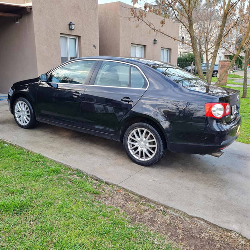 Imagen 11 de 15 de Volkswagen Vento 2010 2.0 T Fsi Sportline