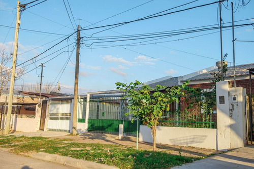 Imagen 4 de 30 de Casa En Venta Con Depto A Estrenar En Reconquista