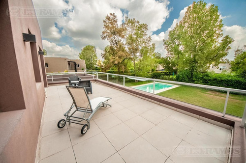 Imagen 9 de 30 de Casa En Venta En El Encuentro