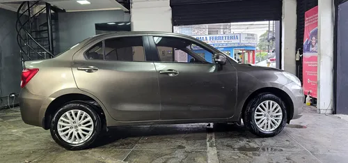 Suzuku Swift Dzire Sedan Mecanico 2023