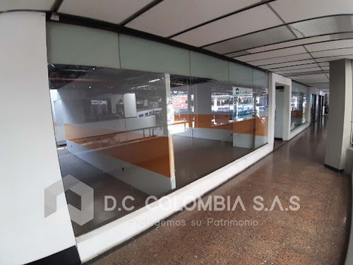 Imagen 4 de 25 de Locales En Arriendo Ciudad Salitre 815-666