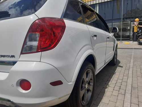 Chevrolet Captiva 3.0 Sport