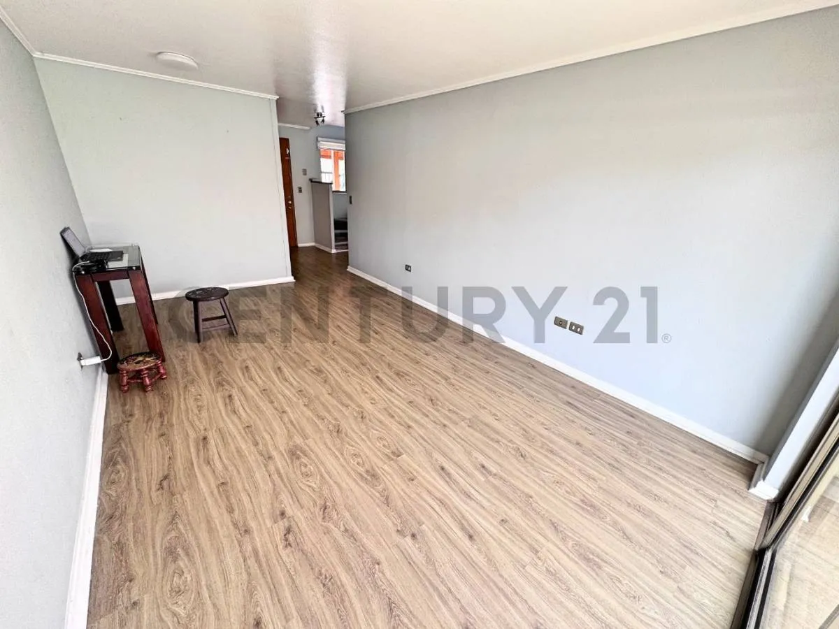 Imagen 5 de 26 de Se Vende Casa De 3 Dormitorios Y 3 Baños En Ulriksen