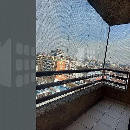 Departamento Con 2d + 1b Y Terraza. A Pasos Del Metro Moneda