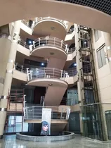 Comprar V.larez Vende Local Comercial En El Cc Otama, El Viñedo Pll-270