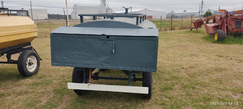 Acoplado Tanque Aiello, De 2200lts,baulera,p-gas Oil,m-bueno