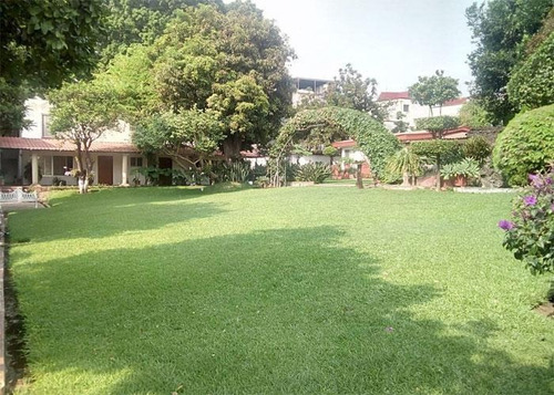 Imagen 1 de 6 de Terreno En Venta Sobre Avenida Comercial En Cuernavaca