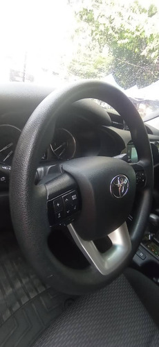 Toyota Hilux Hilux