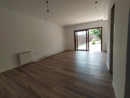 Imagen 14 de 24 de Dúplex De Categoría A Estrenar En Venta En City Bell-amplio Lote-