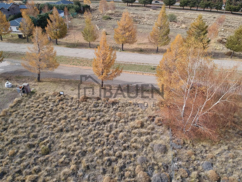 Terreno En Barrio Residencial El Hipico