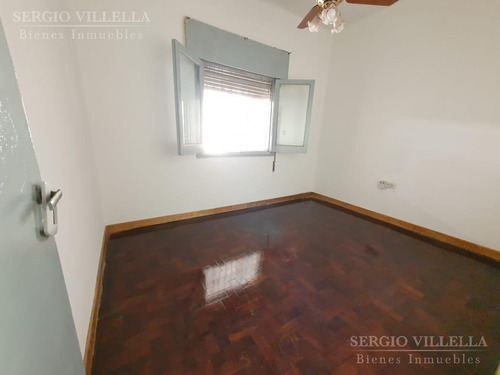 Imagen 8 de 17 de Italia 3300 - Impecable Casa En Venta En Rosario