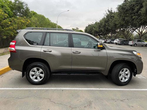 Imagen 8 de 18 de Toyota Land Crusier Prado 2.7 Tx-l At
