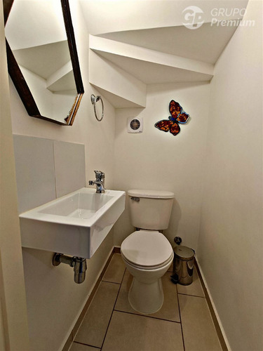 Casa En Venta De 4 Dorm. En Pucón