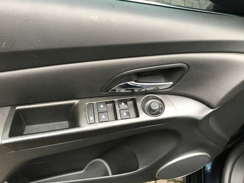 Imagem 10 de 15 de Chevrolet Cruze Sport Lt Automatico 2013