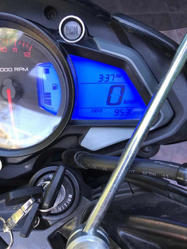 Bajaj Ns200