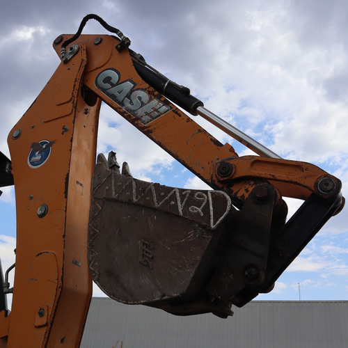 Retroexcavadora Case 580 N 2014