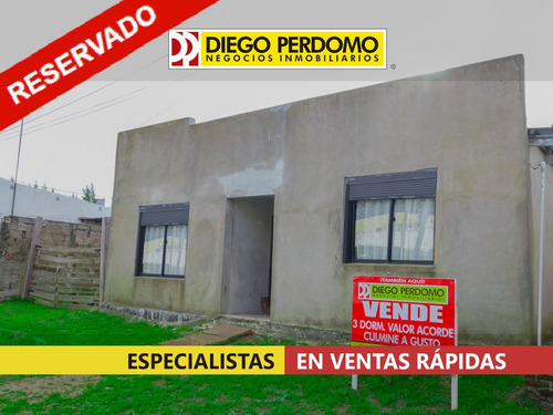 Casa De 3 Dormitorios En Venta, San José