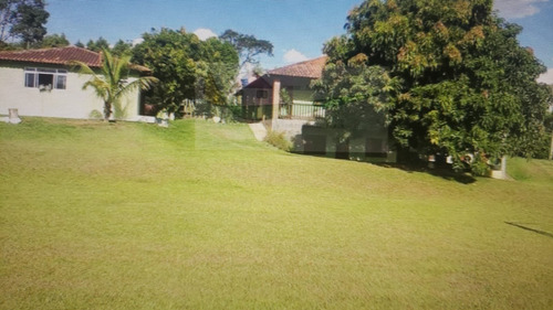 Imagem 5 de 12 de Chácara 27000m2, Casa Sede Com 3 Dormitórios, 2 Banheiros, Casa Hóspedes, Pastos, 2 Lagos, Piscina, Área Gourmet, Campo, Pomar, Horta - Ch00132 - 70009905