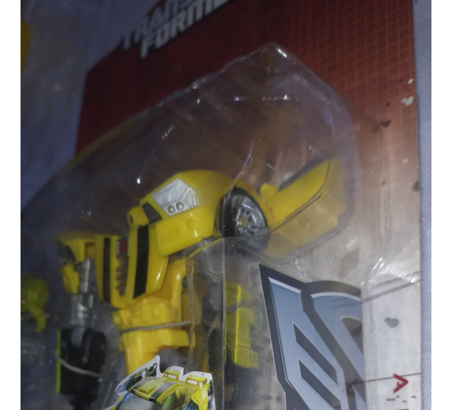 Transformers Generations Deluxe Class Bumblebee 30 Aniversar (Usado)