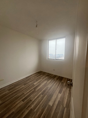 Arriendo Departamento Condominio Cumbres Del Retiro