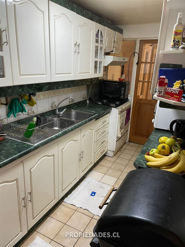 Casa En Venta De 4 Dorm. En La Florida / Sta. Amalia