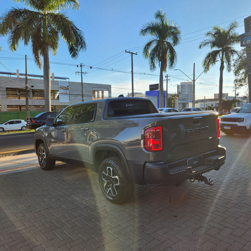 RAM Rampage REBEL HURR.4 2.0 TB CD 4X4 Aut.