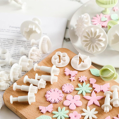 Juego De Cortador De Flores De Fondant De 5 Puntas