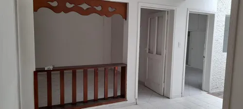 Casalote En Venta En Laureles. Cod V3243