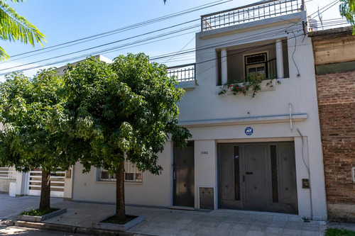 Casa A La Venta En Hipolito Yrigoyen 1182 Lujan Centro