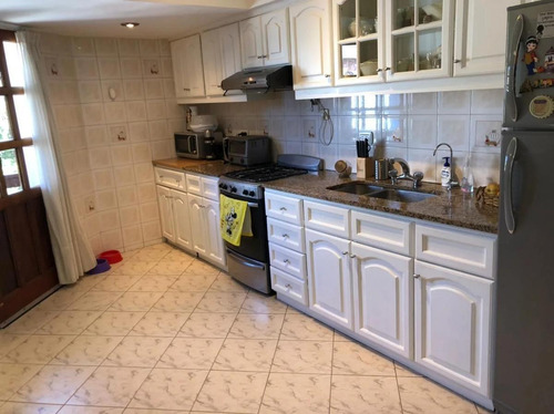 Imagen 5 de 19 de Casa - Moron