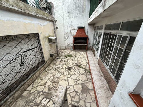 Oportunidad-casa A Reciclar-5 Amb- Cochera-quincho