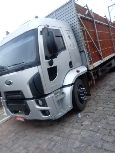 Imagem 7 de 15 de Ford Cargo 2422