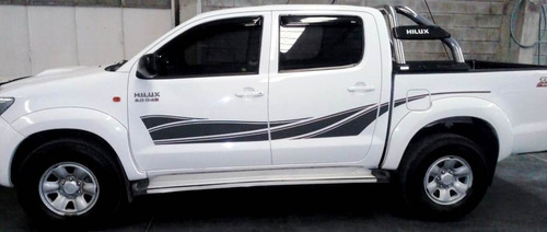 Toyota Hilux 3.0 Sr 2015 4x2 Apto Credito Uva!