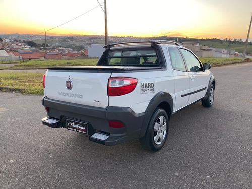 Fiat Strada 1.4 Hard Working Cab. Dupla Flex 3p