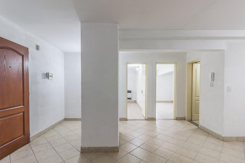 Departamento En Venta - 2 Dormitorios 1 Baño - 48mts2 - Ciudadela