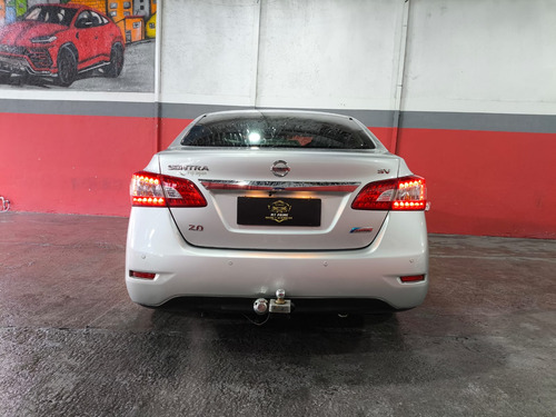 Nissan Sentra 2.0 Sv Flex Aut. 4p
