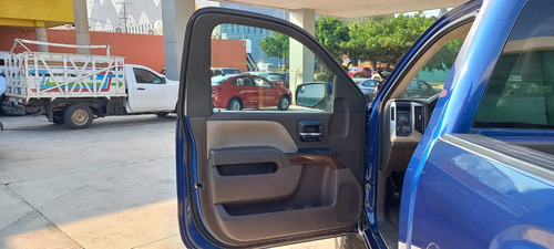 GMC Sierra 5.3 Cabina Regular Sle 4x4 At