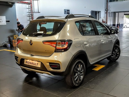 Imagen 4 de 23 de Renault Stepway Zen 1.6sce Tasa 19.9% (dm)