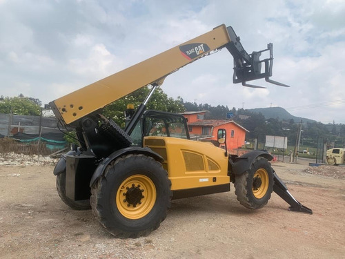 Imagen 7 de 8 de Caterpillar Telehander Tl642 Modelo 2012