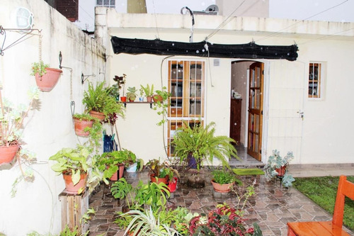 Venta Casa 2 Dormitorios Los Boulevares Cordoba