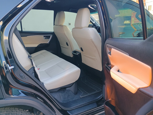Toyota Hilux SW4 2.8 Tdi Diamante Ii 4x4 7as 6at