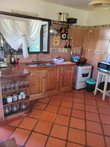 Se Vende Casa De Dos Dormitorios En Balneario Buenos Aires