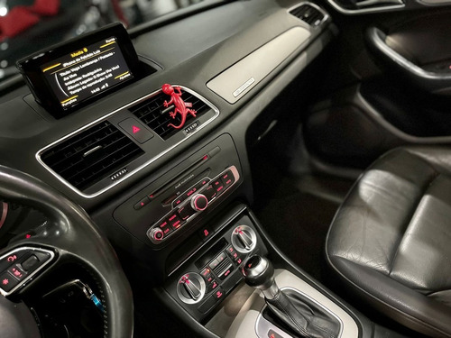 Imagem 14 de 20 de Audi Q3 2.0 Tfsi Attraction Quattro 2015